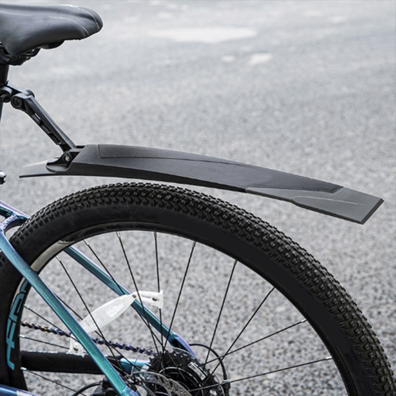 自転車マッドガードセット ユニバーサル 26/27.5 イン - Mountain Biking In The Rain のレビューと価格